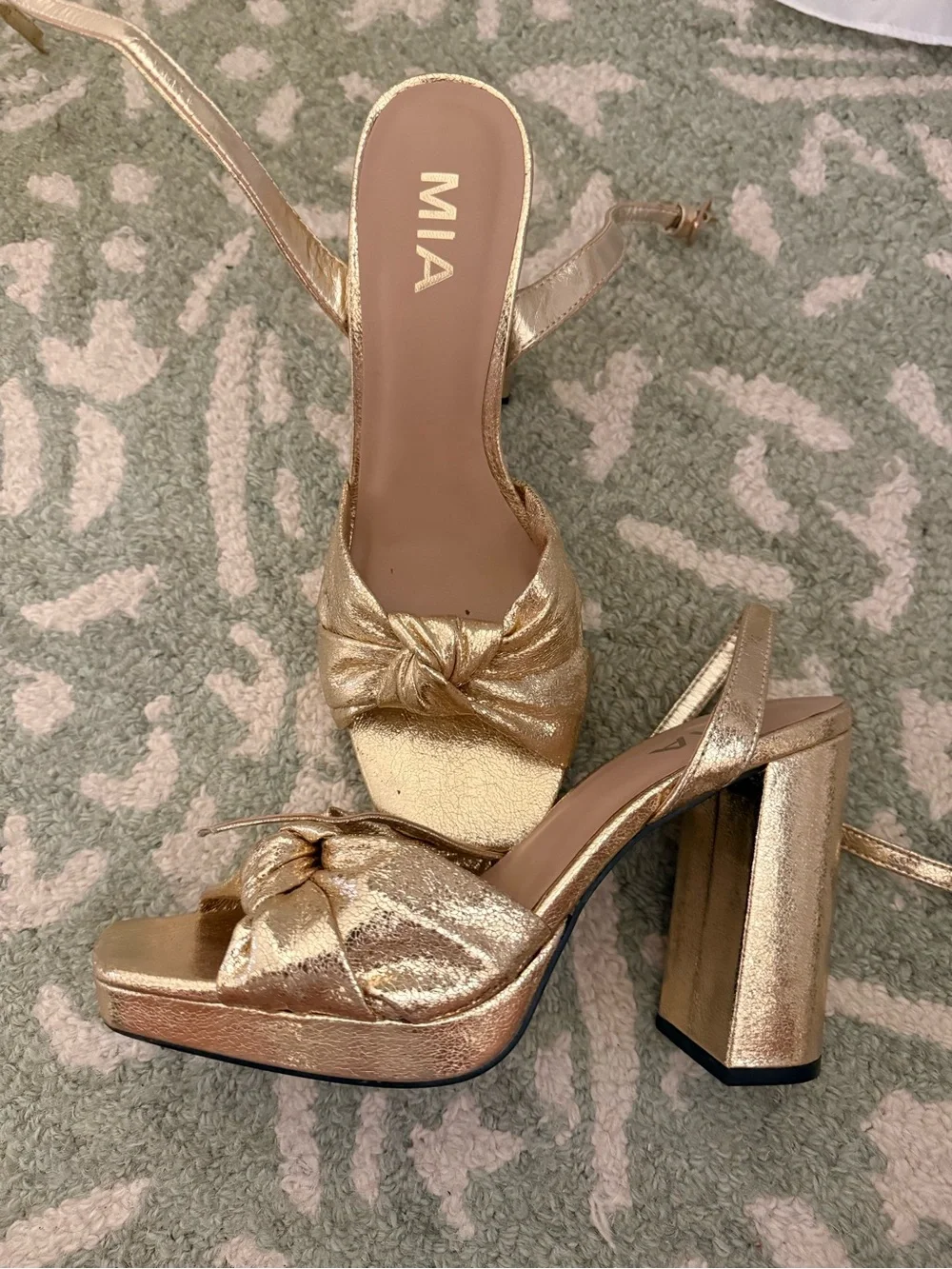 MIA Metallic Gold Knot Platform Sandals